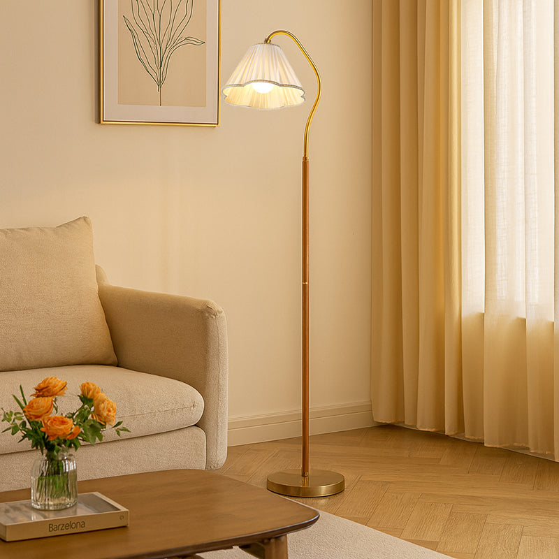 Japanese Vintage Flower Solid Wood Iron Fabric 1-Light Standing Floor Lamp Lumendat