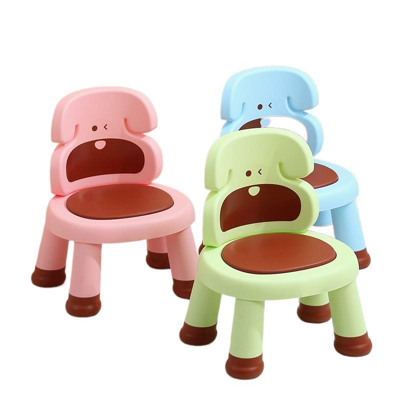 Lumendat Modern Art Deco Cartoon Dog-Shaped PP Plastic Kids Low Stool Backrest Armless For Living Room Lumendat