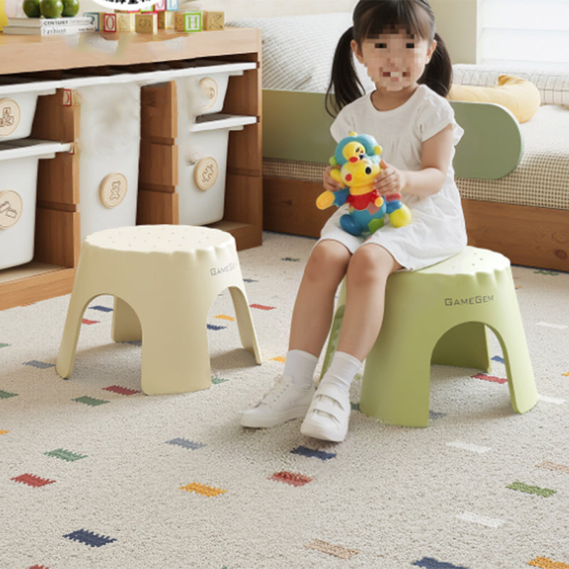 Lumendat Modern Art Deco Stackable Cookie-Shaped PP Kids Low Stool Backless Armless For Entryway Lumendat