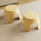 Lumendat Modern Art Deco Stackable Cookie-Shaped PP Kids Low Stool Backless Armless For Entryway Lumendat