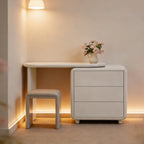 Scandinavian Extendable Makeup Vanity - High-Density MDF Solid Wood Particle Board 3-Drawer Vanity Table For Bedroom Lumendat