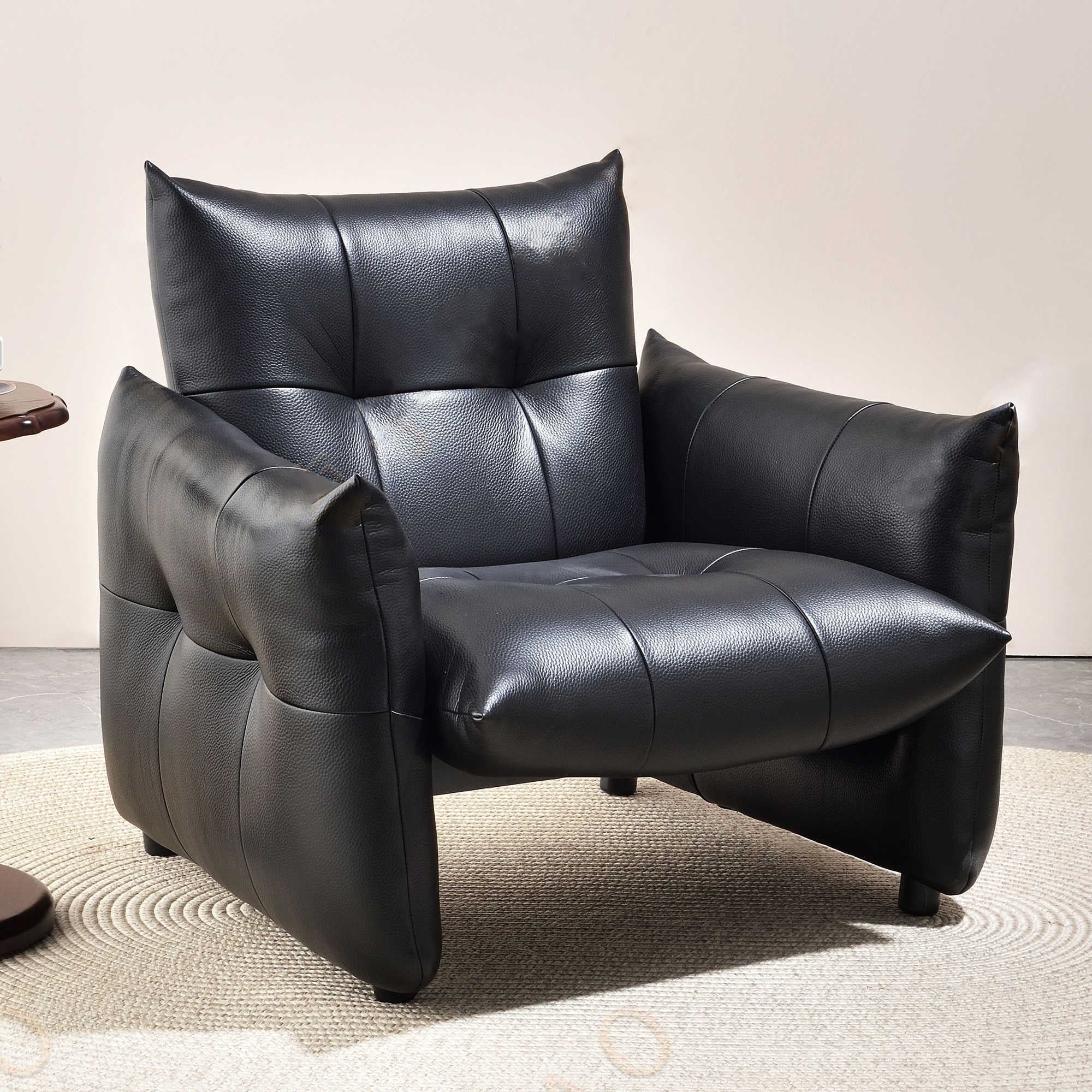 Luxury Ergonomic Accent Chair - Elegant Armchair Backrest Design For Living Room & Bedroom Lumendat