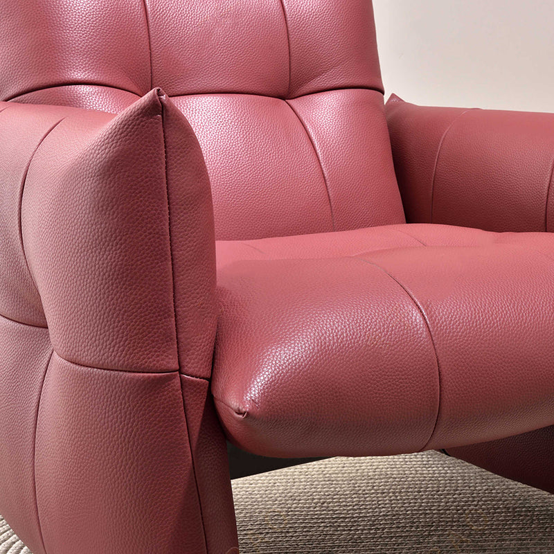 Luxury Ergonomic Accent Chair - Elegant Armchair Backrest Design For Living Room & Bedroom Lumendat
