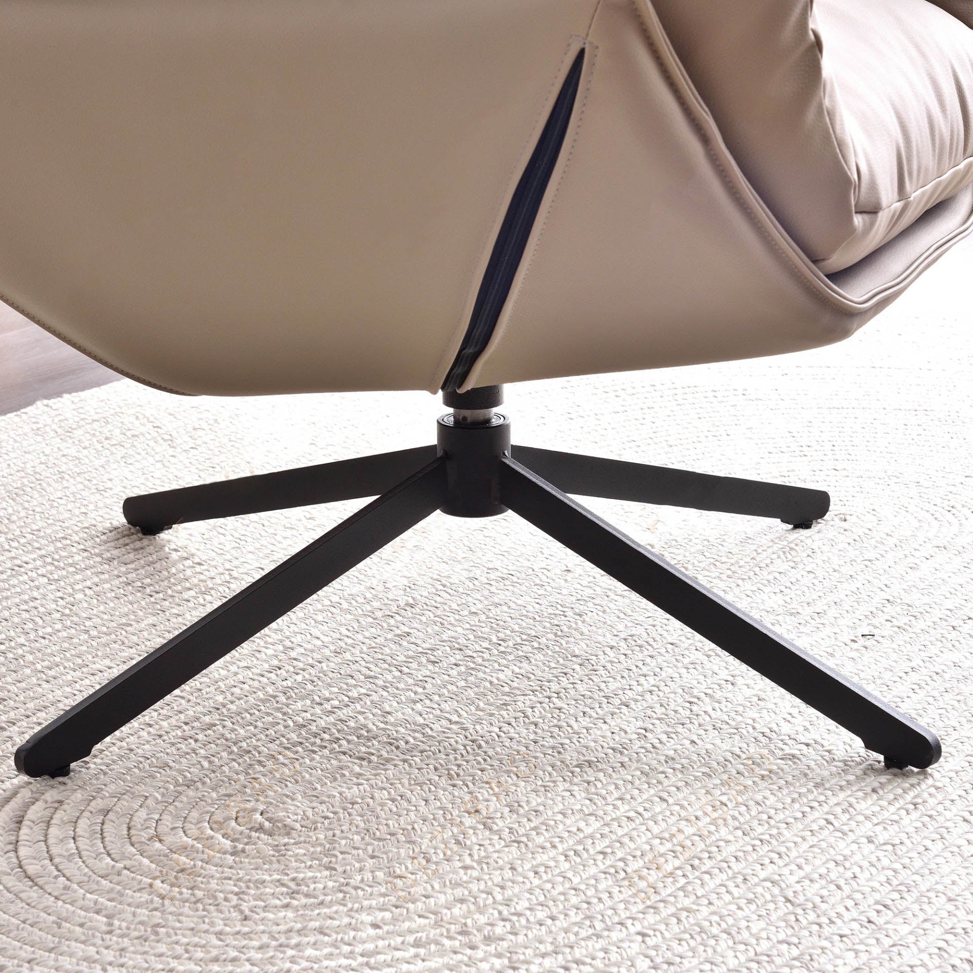 Minimalist Style & High-Elastic Filling Accent Chair - Robust Support Swivel Backrest Chair For Living Room Lumendat