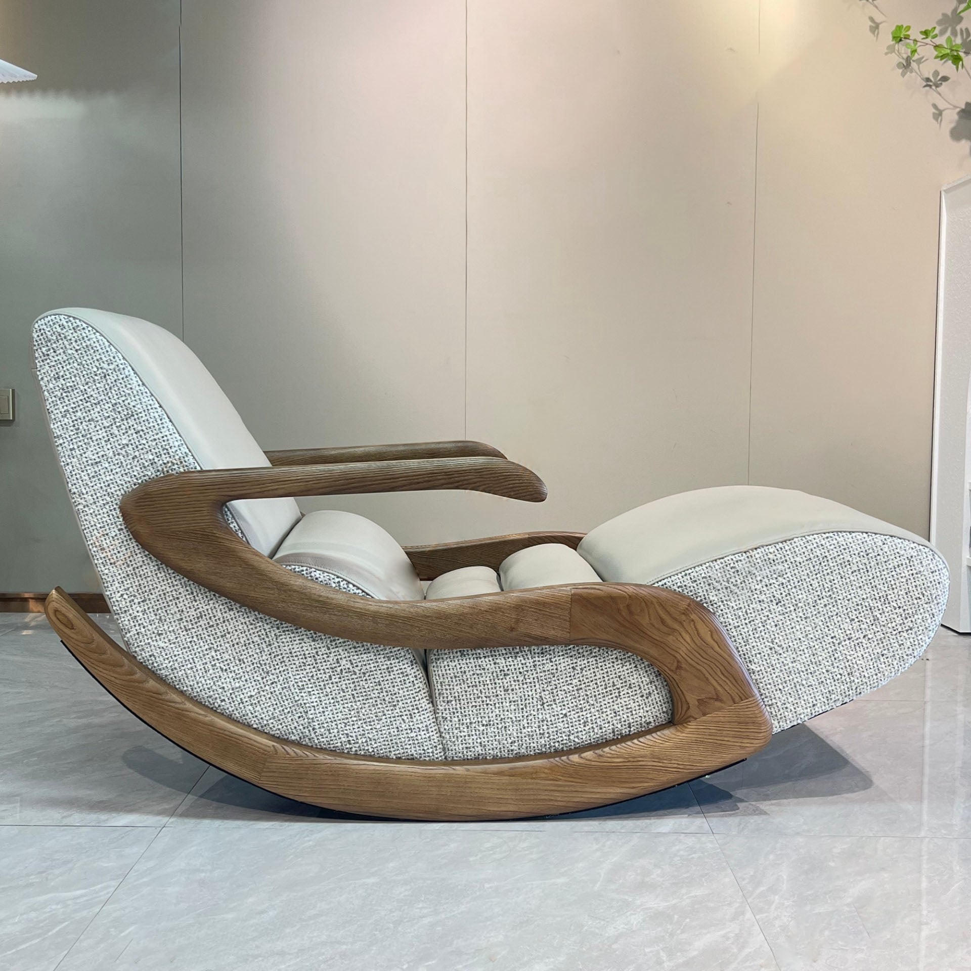 Timeless Retro Lounge Chair - Sturdy Genuine Leather Backrest Armrest For Bedroom Lumendat