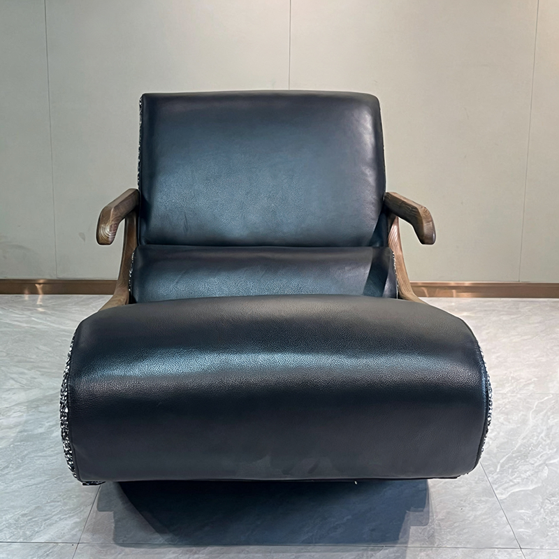 Timeless Retro Lounge Chair - Sturdy Genuine Leather Backrest Armrest For Bedroom Lumendat