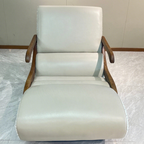 Timeless Retro Lounge Chair - Sturdy Genuine Leather Backrest Armrest For Bedroom Lumendat