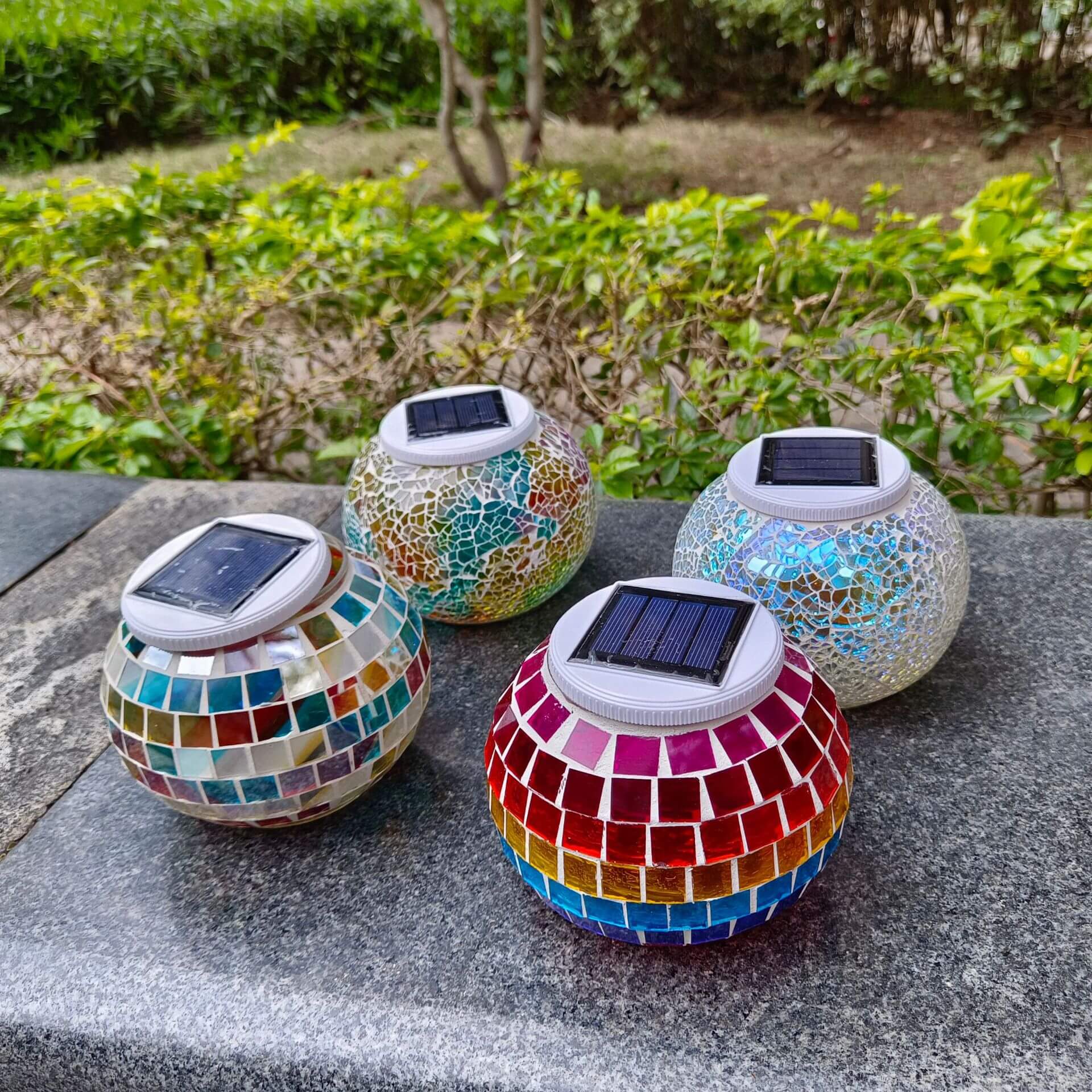 Modern Creative Stained Glass Solar LED Outdoor Garden Lawn Light Lumendat