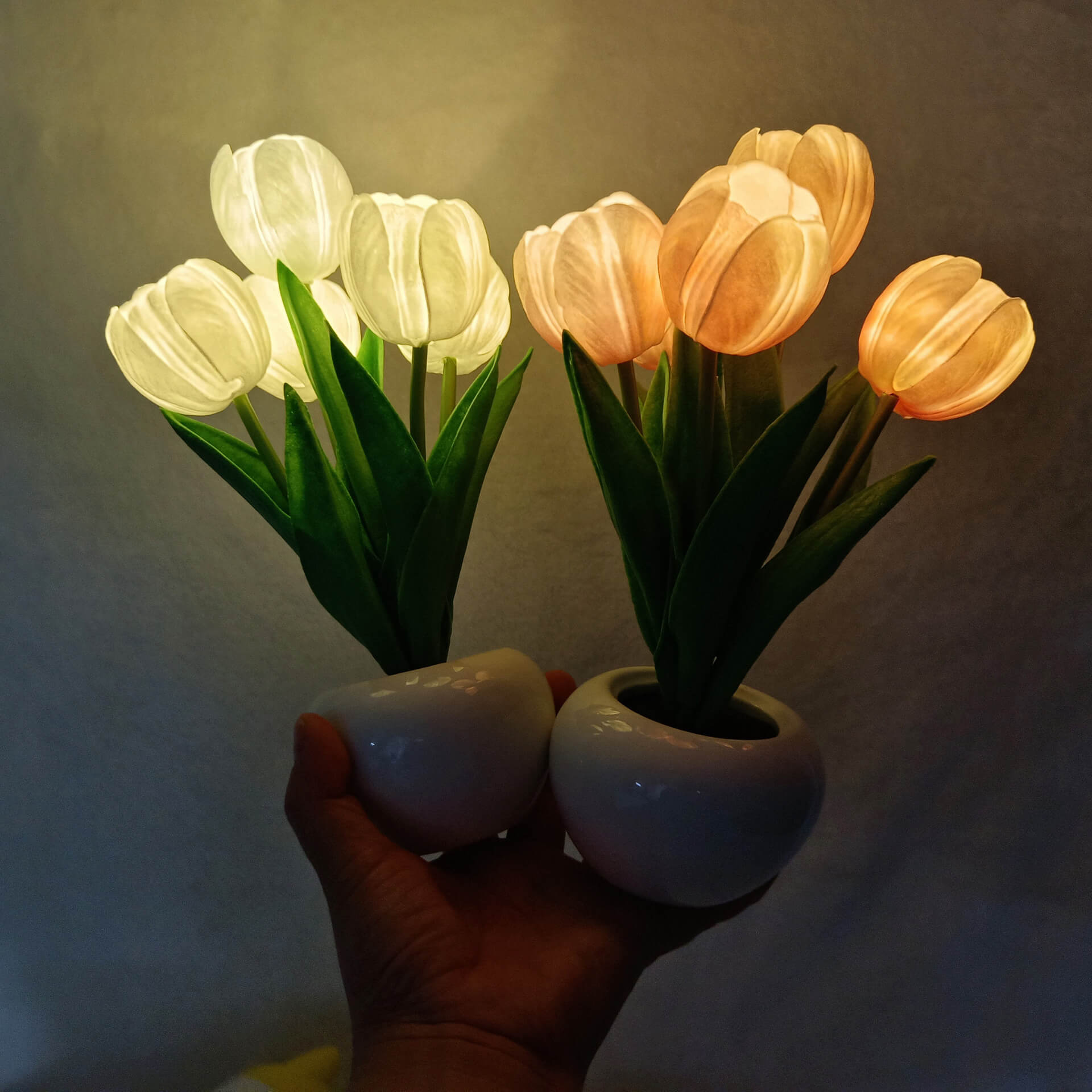 Modern Creative Simulation Tulip Peony LED Night Light Table Lamp Lumendat