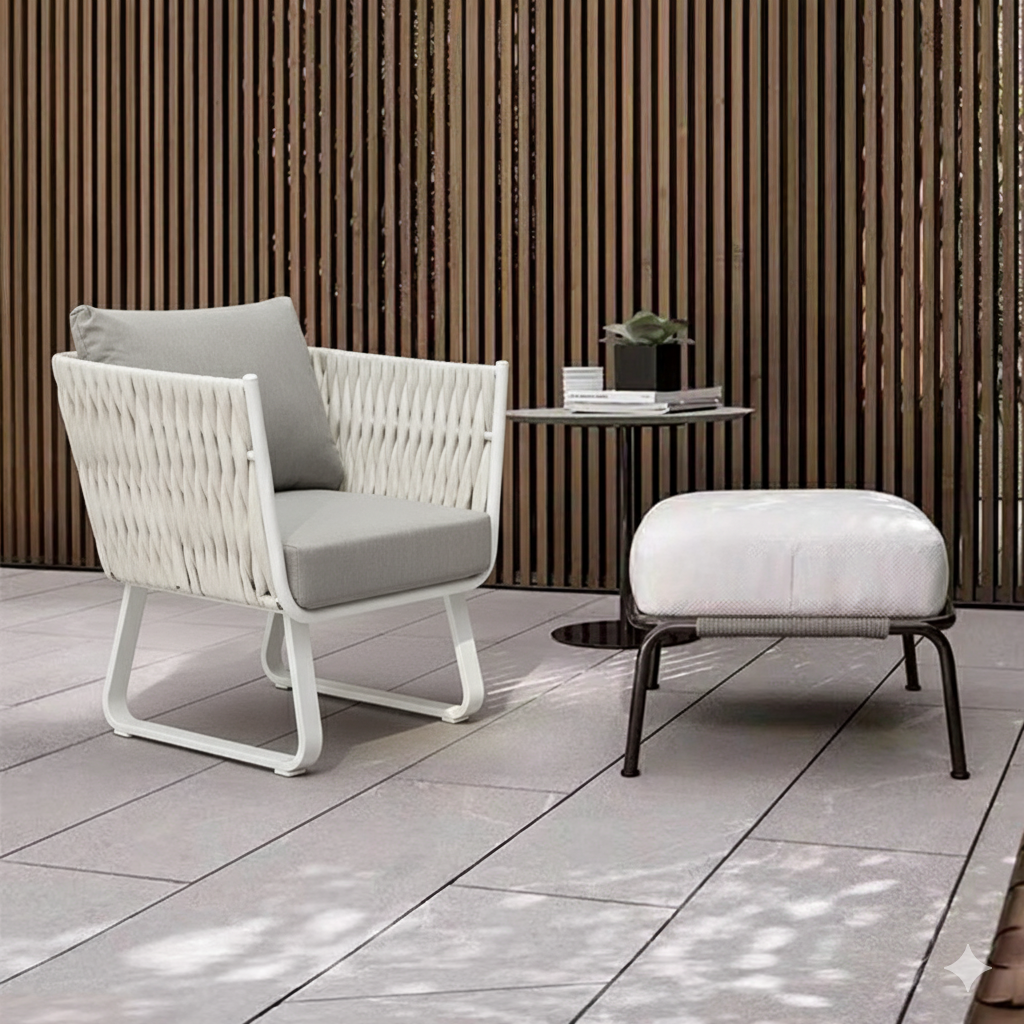 Fresh Vibe Coastal Outdoor Accent Chair - 1-Seater Weather-Resistant Outdoor Chair For Outdoor Patio & Garden Lumendat