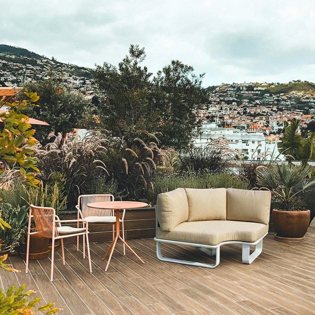 Minimalist Outdoor Teak & Aluminum Sofa - 1/2 Seater For Outdoor Patio & Garden Lumendat