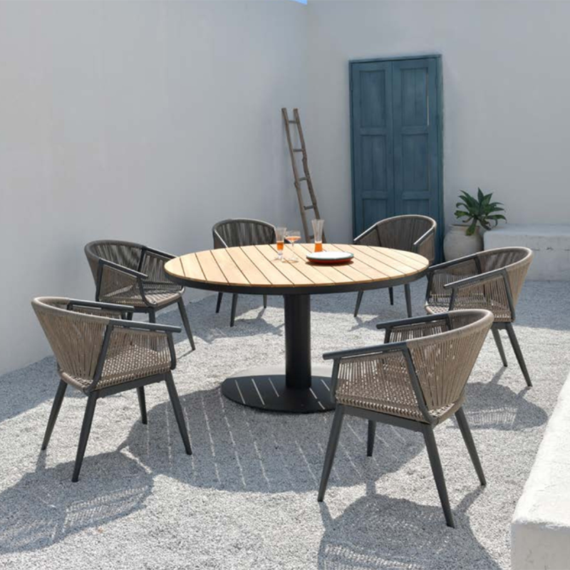 Contemporary PE Rattan Outdoor Leisure Chair - Comfortable Outdoor Dining Chair For Outdoor Lumendat