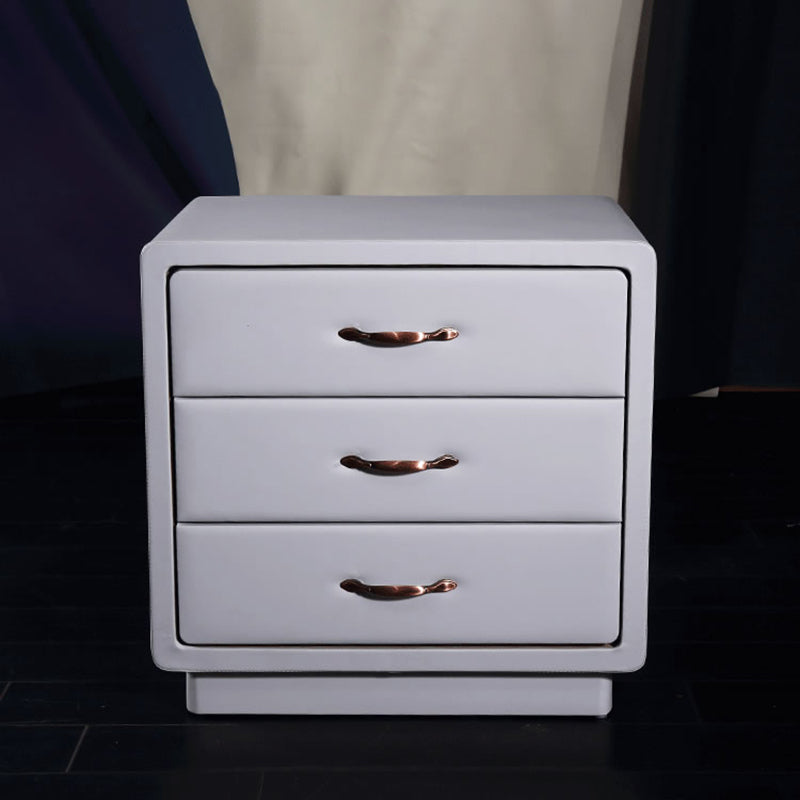 Modern Soft Ivory Faux Leather Bedside Cabinet - Gold Metal Pulls Nightstand With 3 Drawers For Bedroom Lumendat