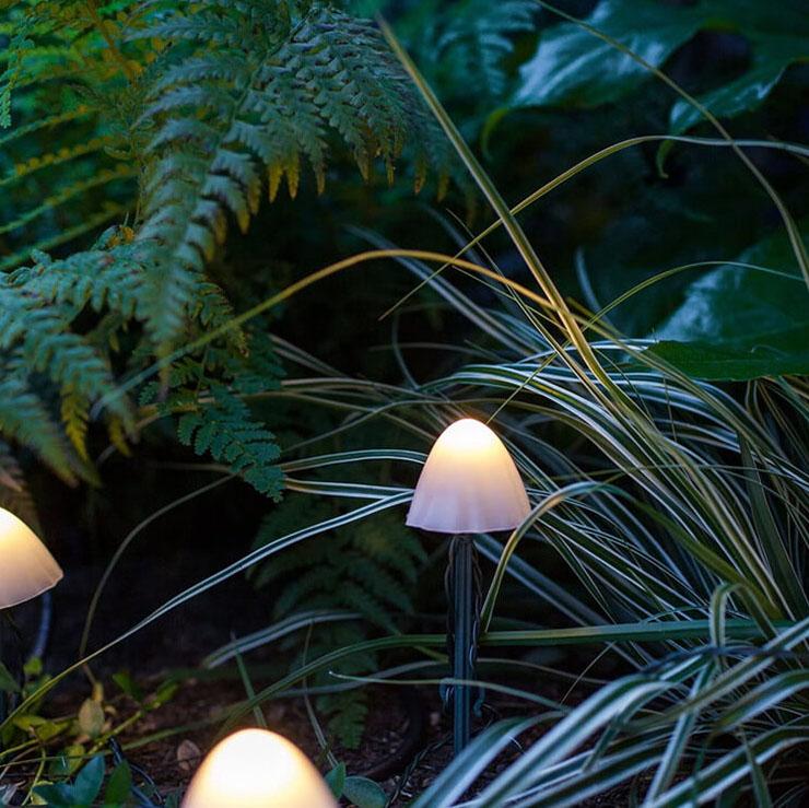 Contemporary Creative Plastic Solar LED Mushroom Lights String Lights For Outdoor Patio Lumendat