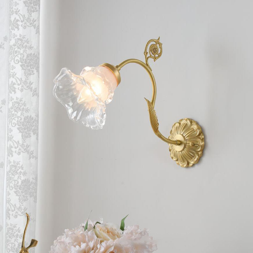 Traditional French Glass Flower Copper 1-Light Wall Sconce Lamp For Living Room Lumendat