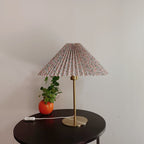 Retro Nostalgic Pleated Cloth Cover Umbrella Design 1-Light Table Lamp Lumendat
