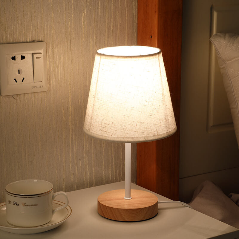 Nordic Vintage Fabric Cone Solid Wood LED Table Lamp Lumendat