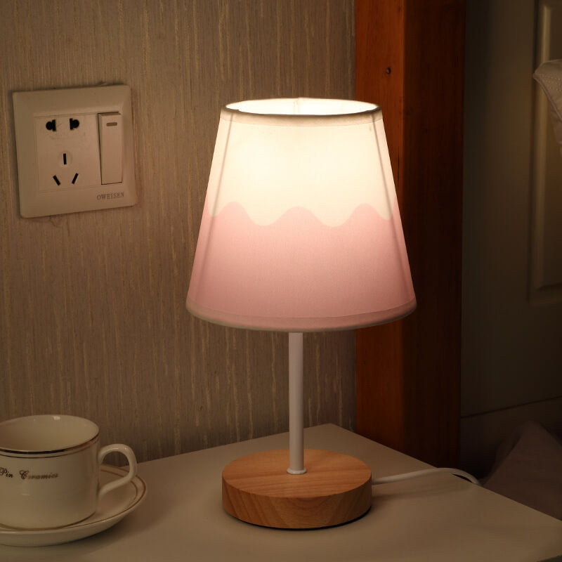 Nordic Vintage Fabric Cone Solid Wood LED Table Lamp Lumendat