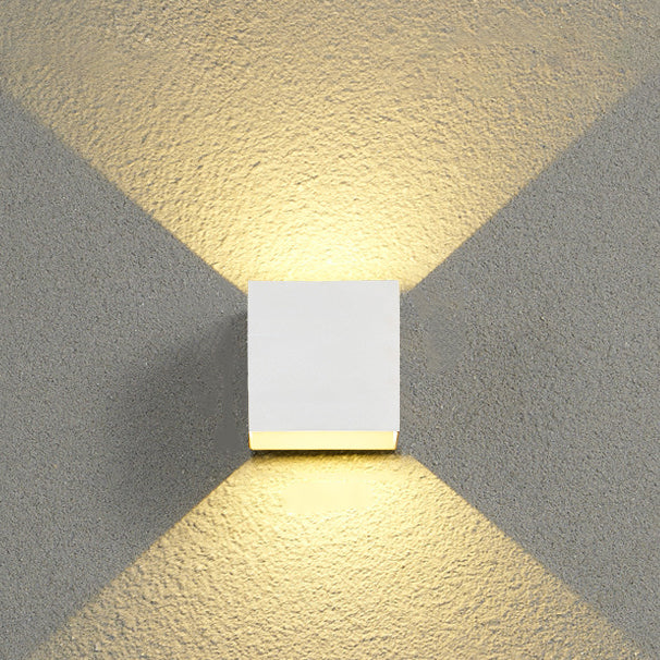 Outdoor Minimalist Square Cube Aluminum Waterproof LED Wall Sconce Lamp Lumendat