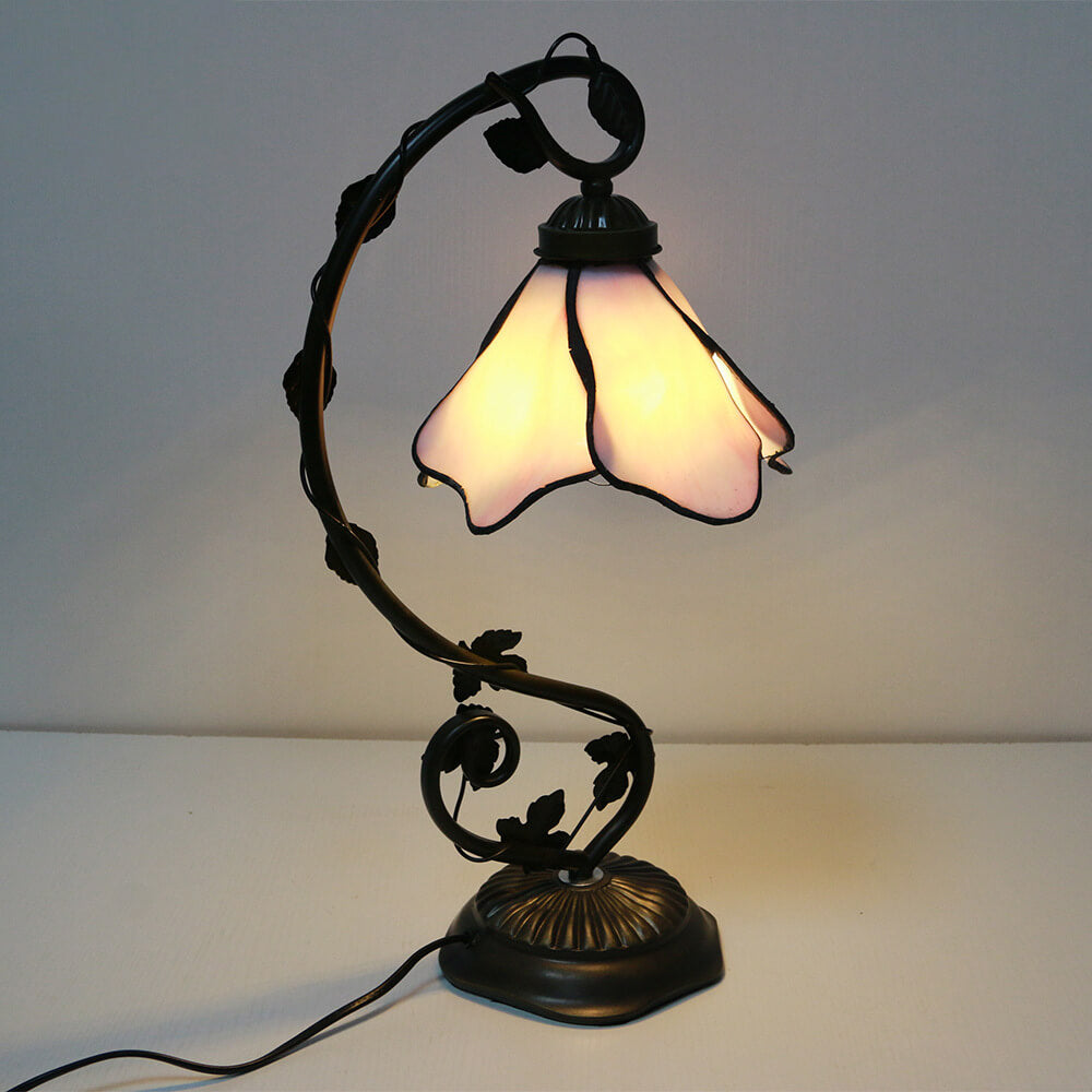 Tiffany Simple Flower Petal Resin Stained Glass 1-Light Table Lamp Lumendat