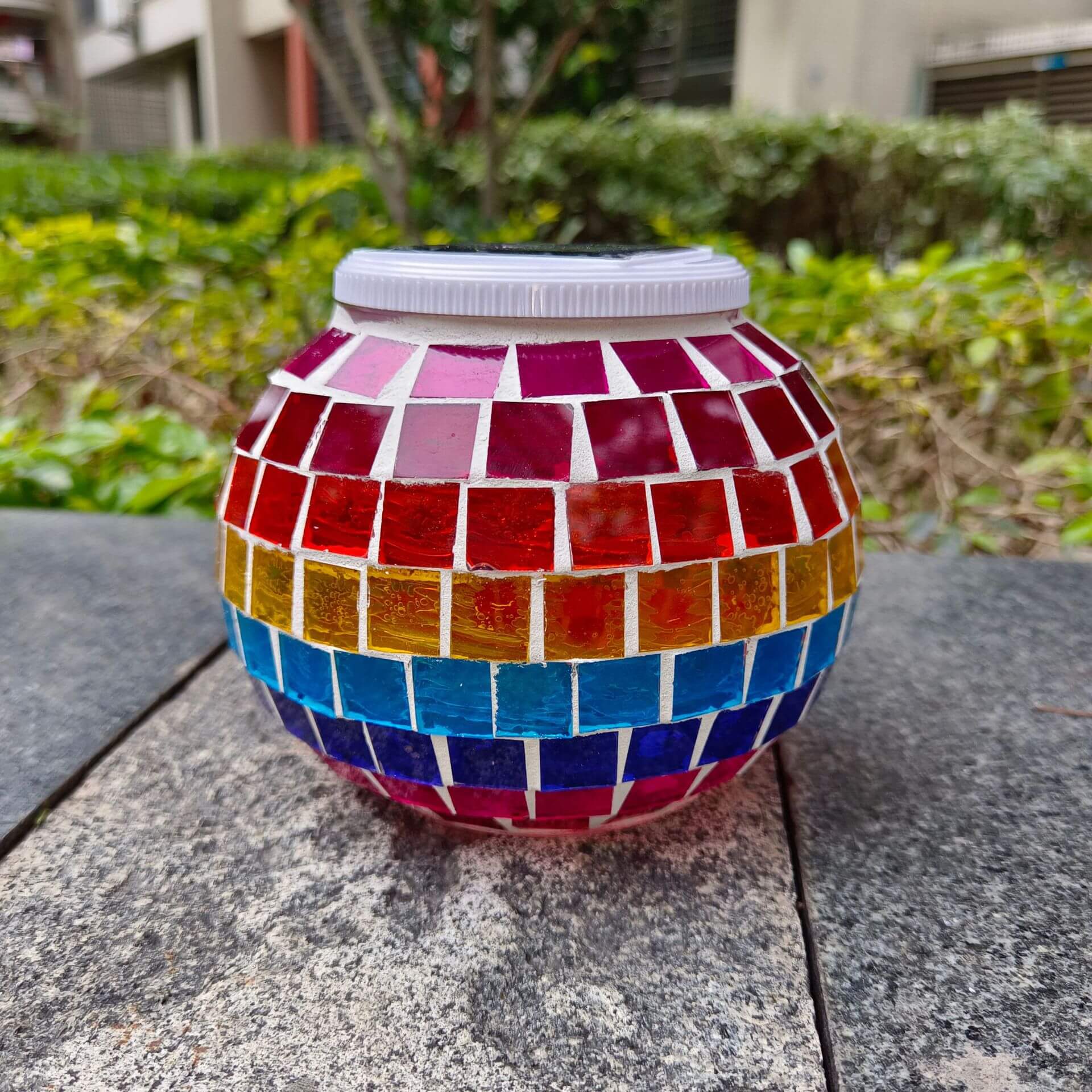 Modern Creative Stained Glass Solar LED Outdoor Garden Lawn Light Lumendat