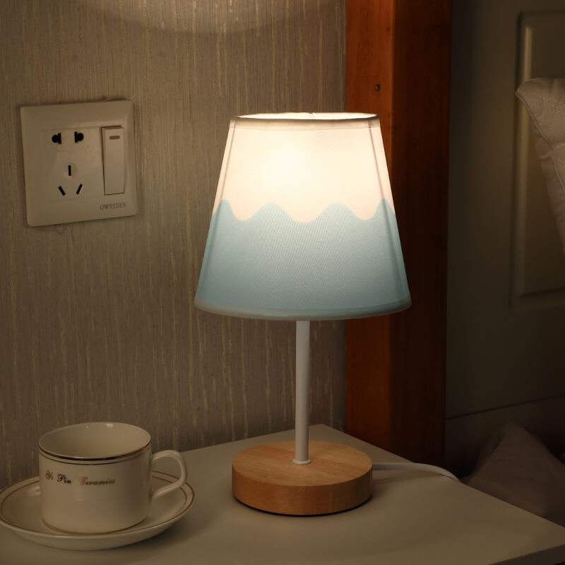 Nordic Vintage Fabric Cone Solid Wood LED Table Lamp Lumendat