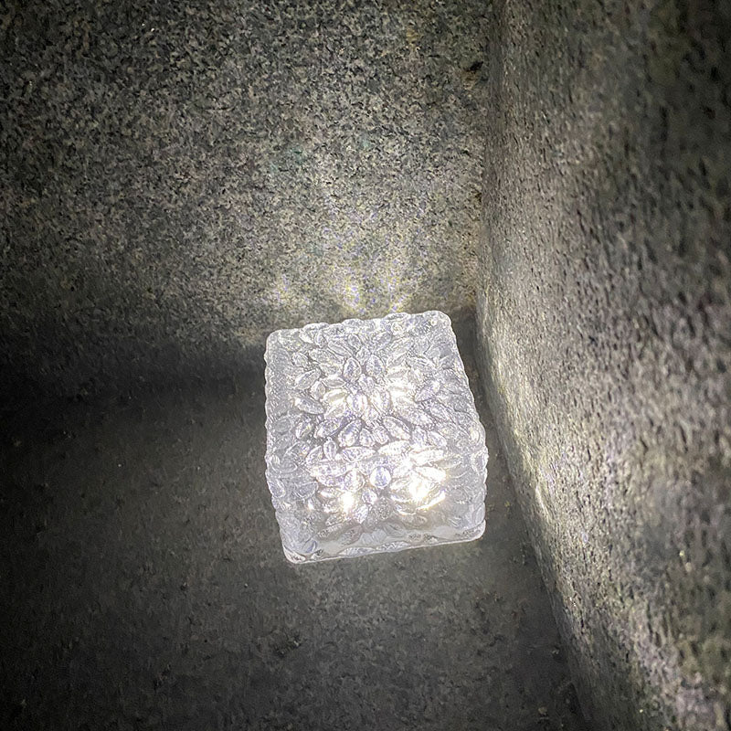 Modern Simplicity Solar ABS Plastic Ice Brick LED Outdoor Landscape Light For Outdoor Patio Lumendat