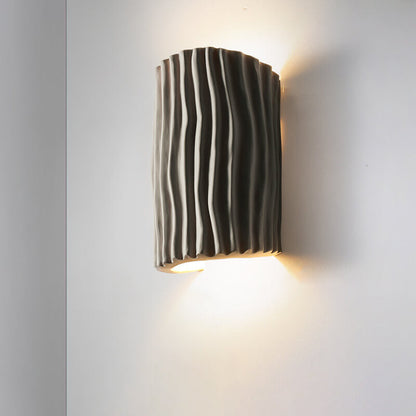 Contemporary Nordic Wavy Textured Resin Semicircle 2-Light Wall Sconce Lamp For Living Room