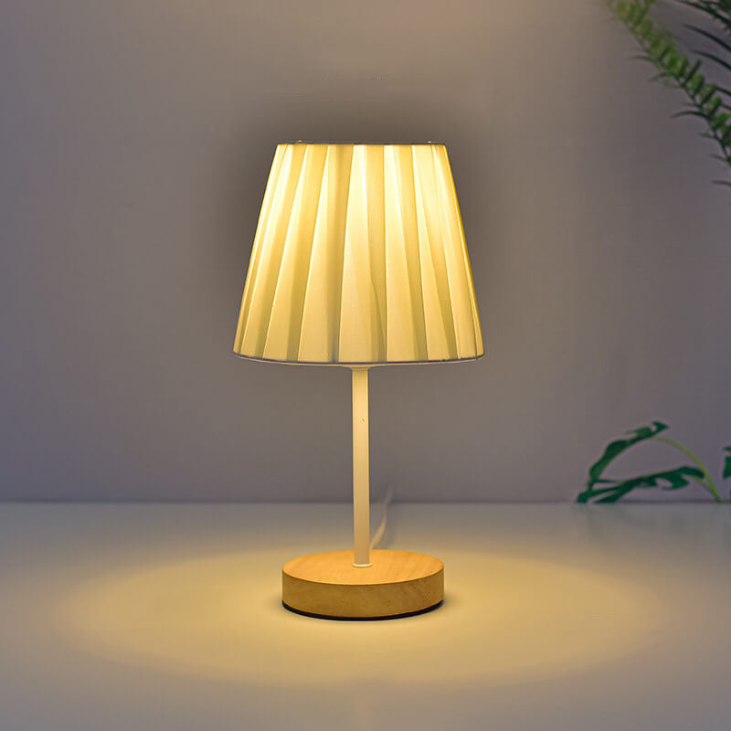 Nordic Vintage Fabric Cone Solid Wood LED Table Lamp Lumendat