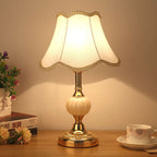 Nordic Vintage Floral Glass Fabric 1-Light Table Lamp Lumendat