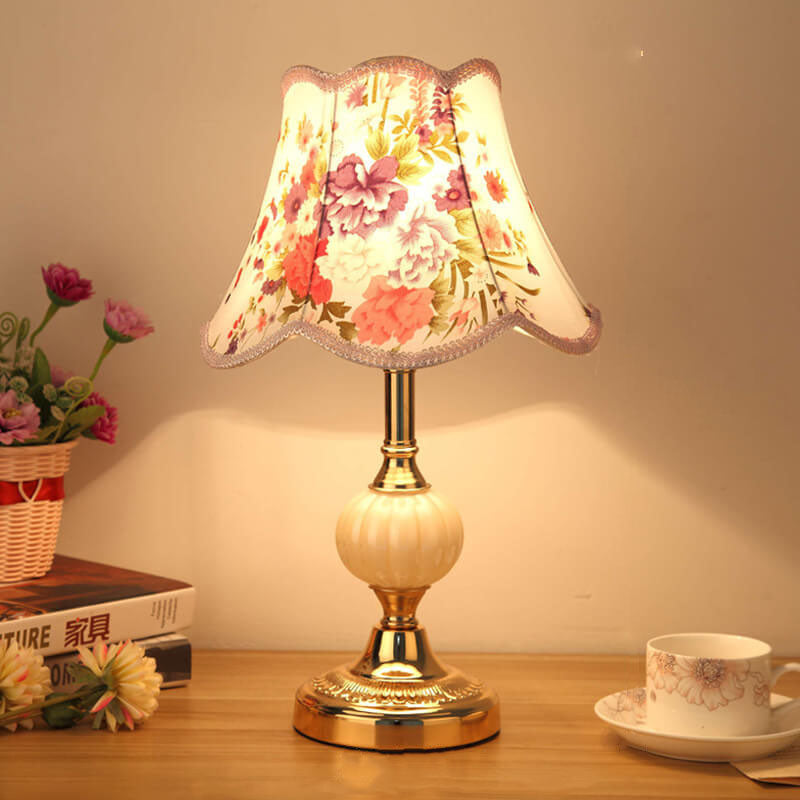 Nordic Vintage Floral Glass Fabric 1-Light Table Lamp Lumendat