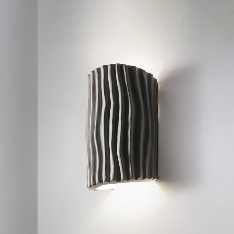 Contemporary Nordic Resin Striped Half Cylinder 2-Light Wall Sconce Lamp for Living Room Lumendat