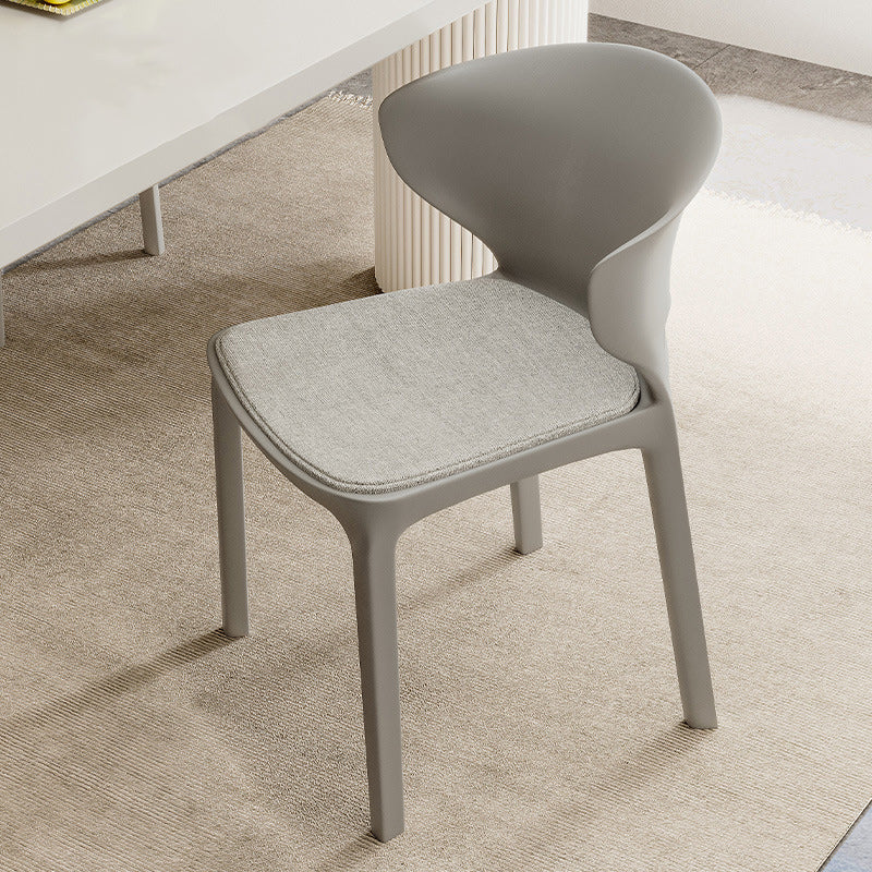 Contemporary Scandinavian PP Plastic Square Ergonomivally Design Stackable Dining Chair Backrest For Dining Room DFM-F