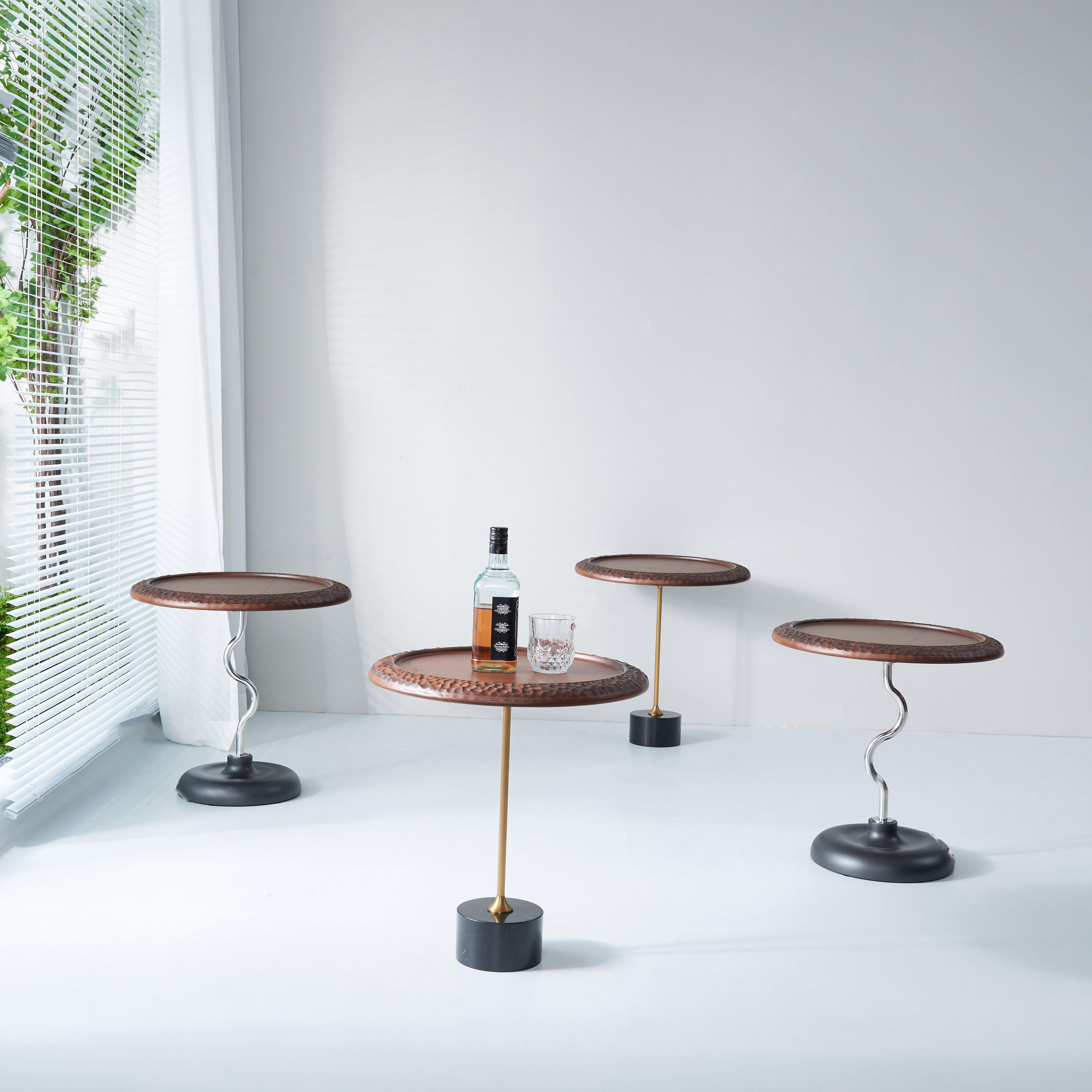 Hammered Edge Round Solid Wood Natural Marble End Table - Vintage Artistic Side Table For Living Room Lumendat