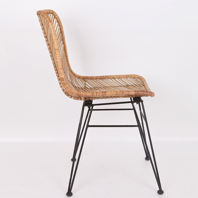 Coastal Rattan Dining Chair - Hand-Woven Feather-Leaf Texture & Iron Frame Chair For Dining Room & Kitchen Lumendat