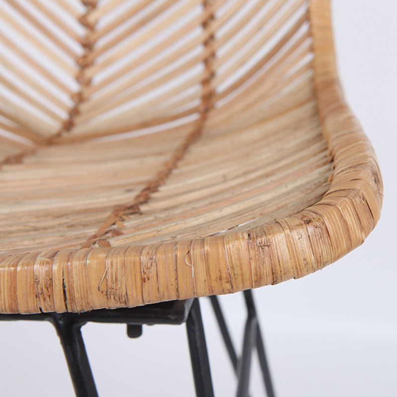 Coastal Rattan Dining Chair - Hand-Woven Feather-Leaf Texture & Iron Frame Chair For Dining Room & Kitchen Lumendat