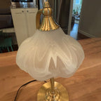 Traditional Vintage Round Copper Glass Petal Shade 1-Light Table Lamp For Bedroom Lumendat
