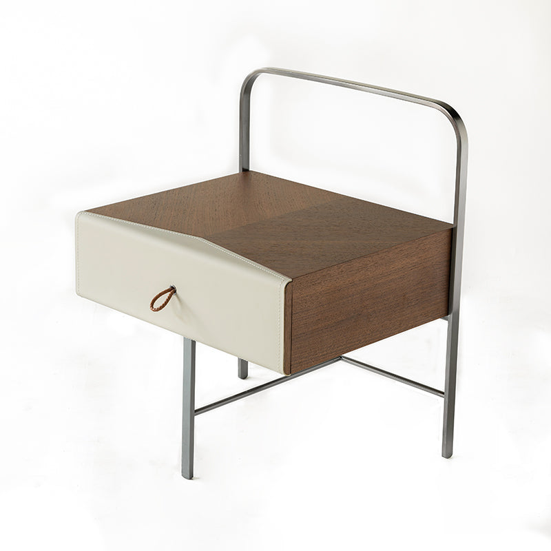 Contemporary Creative Saddle Leather Bedside Table - Square Metal Frame 1 Drawer Nightstand For Bedroom Lumendat