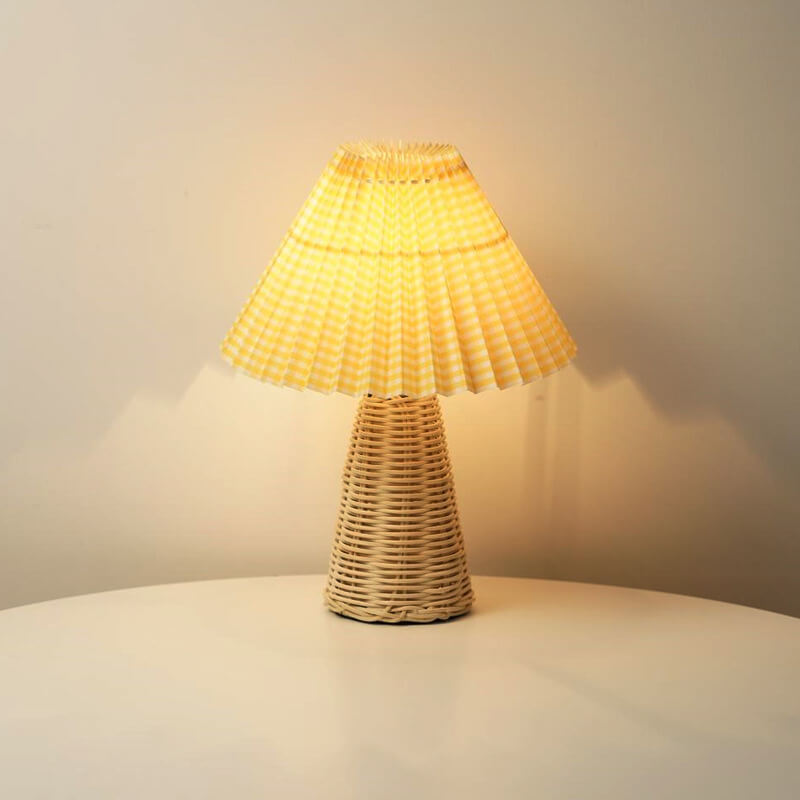 Vintage Pleated Fabric Tapered Base 1-Light Table Lamp Lumendat